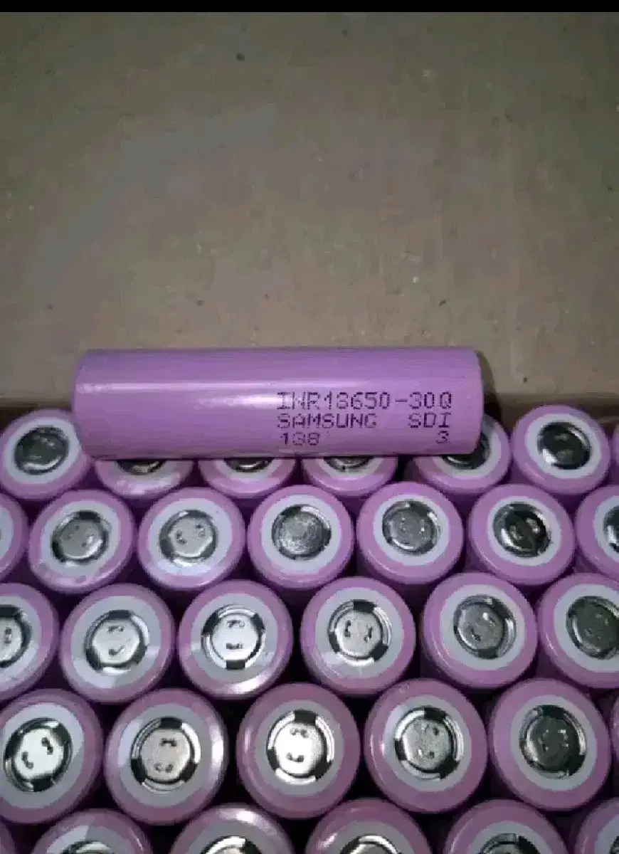 18650 SDI 고방전  30Q 3000mAh  14개